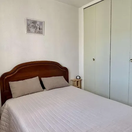 2 Pièces 4 Couchages Sur Ar020-209 *